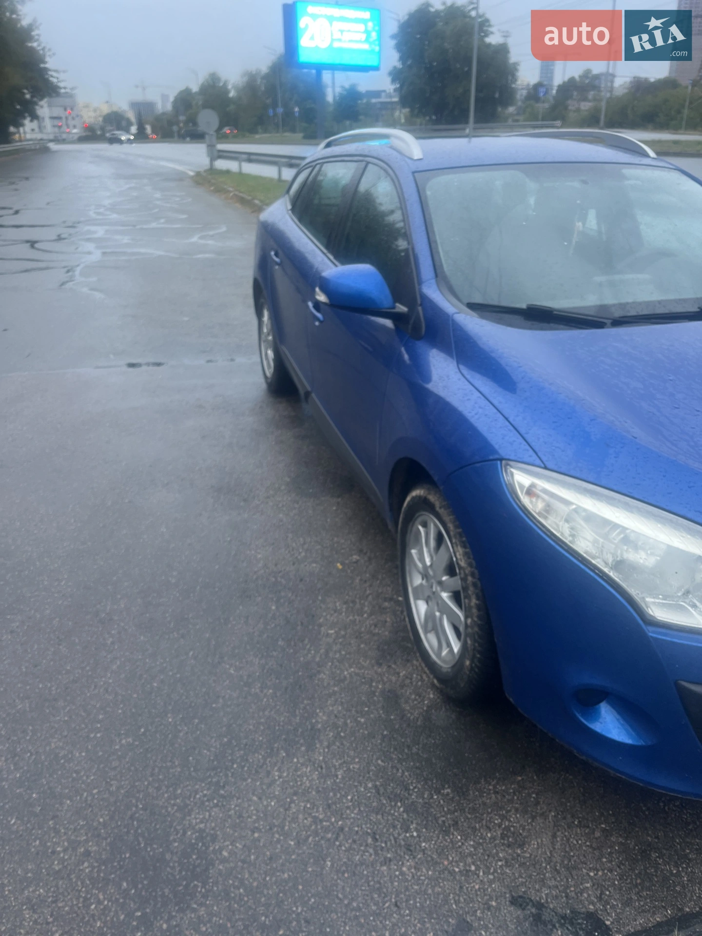 2010 Renault Megane - мініатюра 3