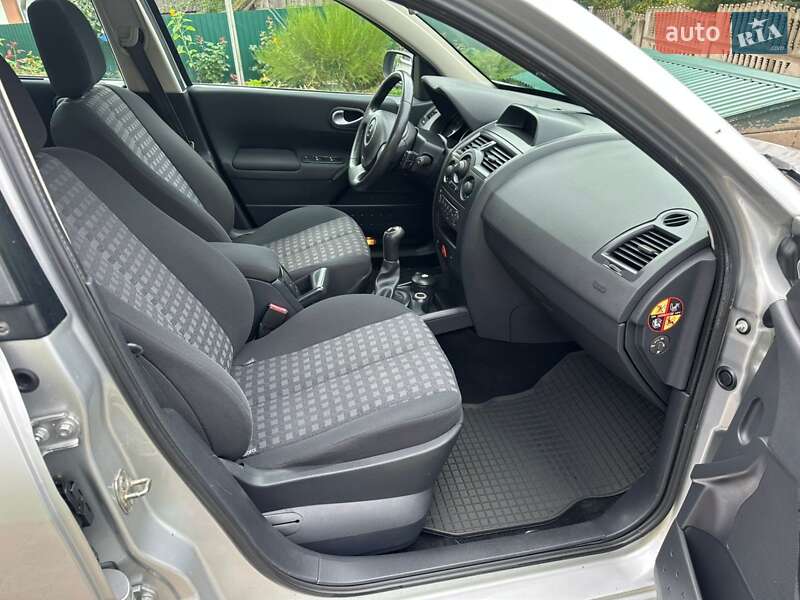 Седан Renault Megane 2007 в Бучаче