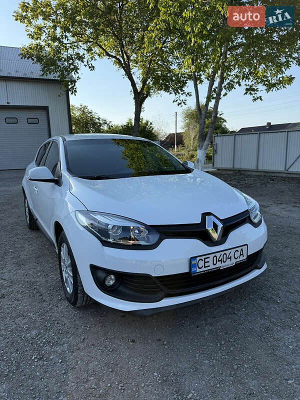 Хэтчбек Renault Megane 2014 в 