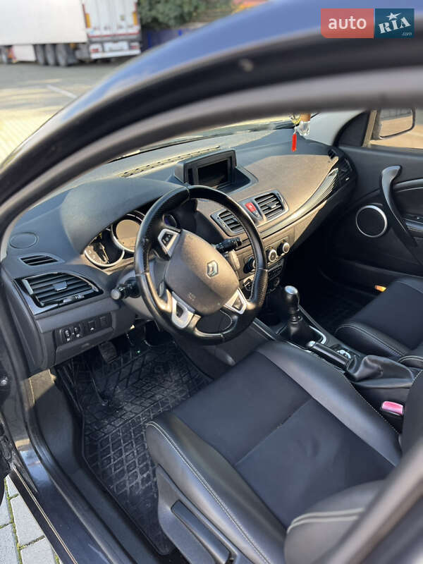 Хэтчбек Renault Megane 2011 в Тернополе
