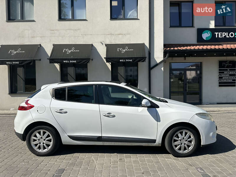 Хэтчбек Renault Megane 2010 в Ровно