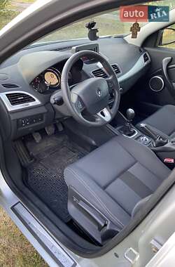Универсал Renault Megane 2010 в 