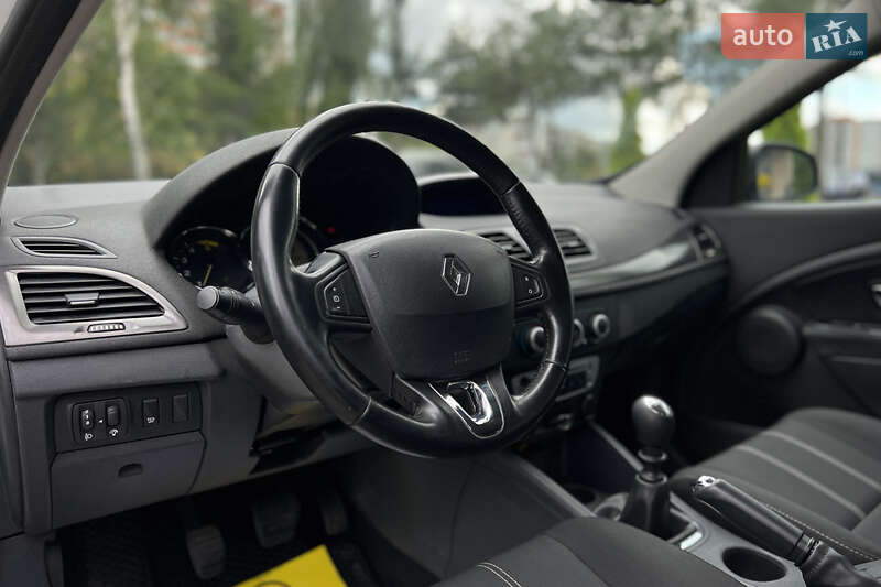 Універсал Renault Megane 2015 в Львові фото 10 Універсал Renault Megane 2015 в Львові