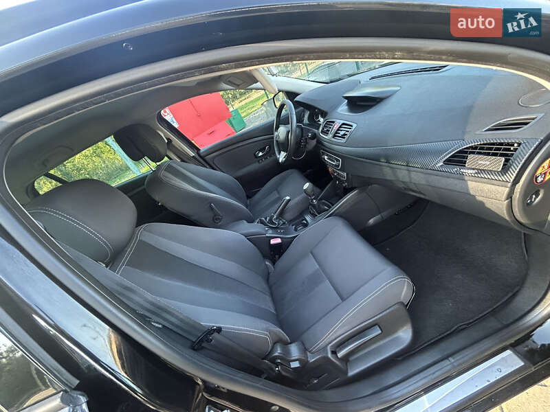 Универсал Renault Megane 2010 в Чернигове
