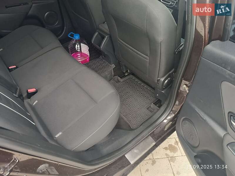 Універсал Renault Megane 2013 в Долині