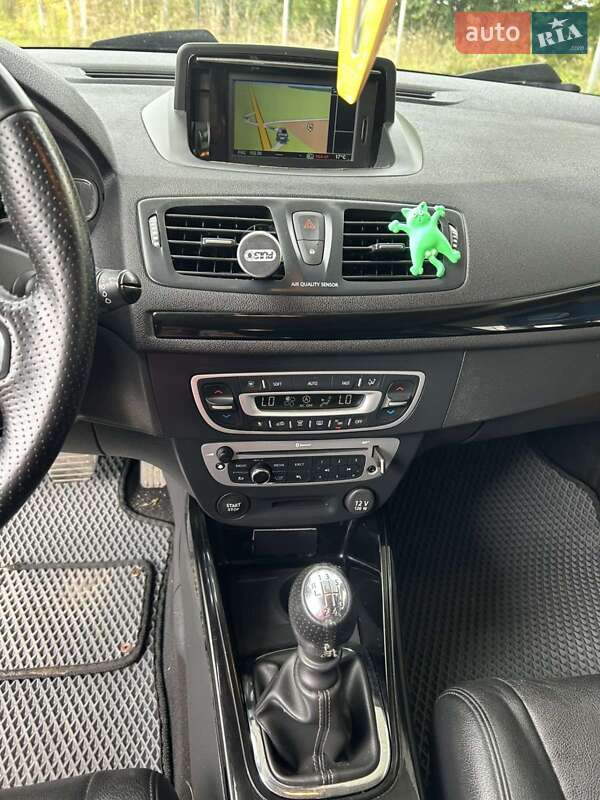 Універсал Renault Megane 2013 в Старокостянтинові фото 16 Універсал Renault Megane 2013 в Старокостянтинові