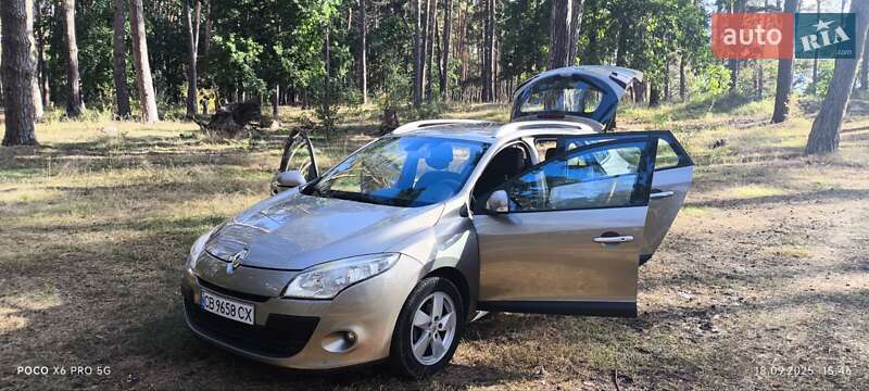 Универсал Renault Megane 2010 в Чернигове