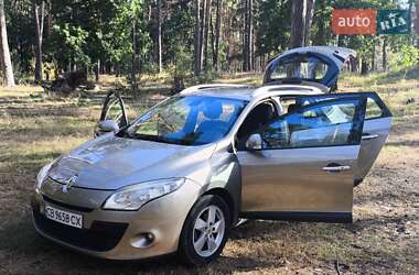 Универсал Renault Megane 2010 в 