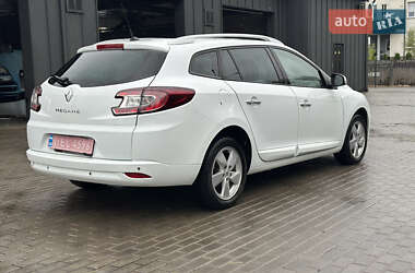 Универсал Renault Megane 2010 в 