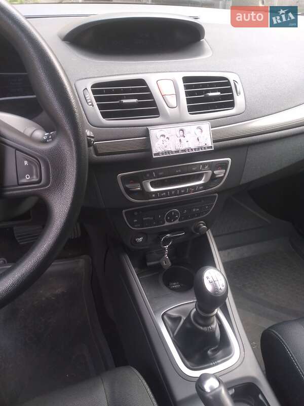 Універсал Renault Megane 2010 в Вараші