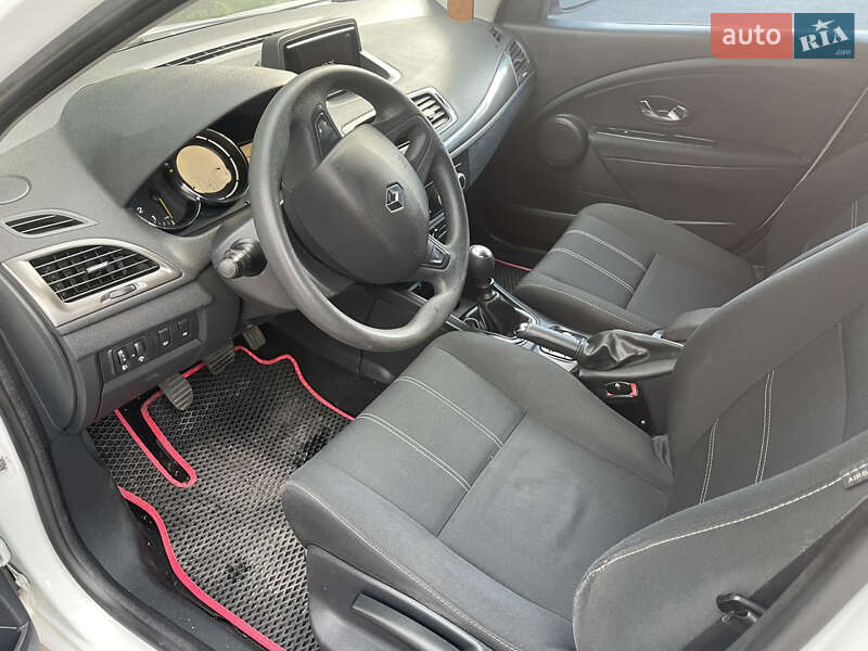 Универсал Renault Megane 2016 в Ровно