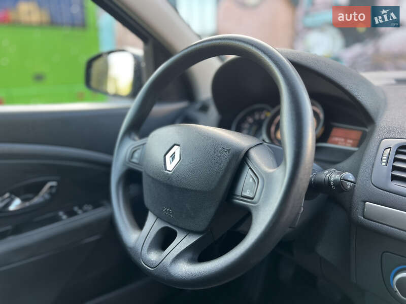 Хетчбек Renault Megane 2012 в Луцьку