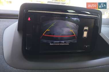 Хэтчбек Renault Megane 2014 в 