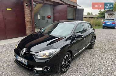 Хэтчбек Renault Megane 2014 в 