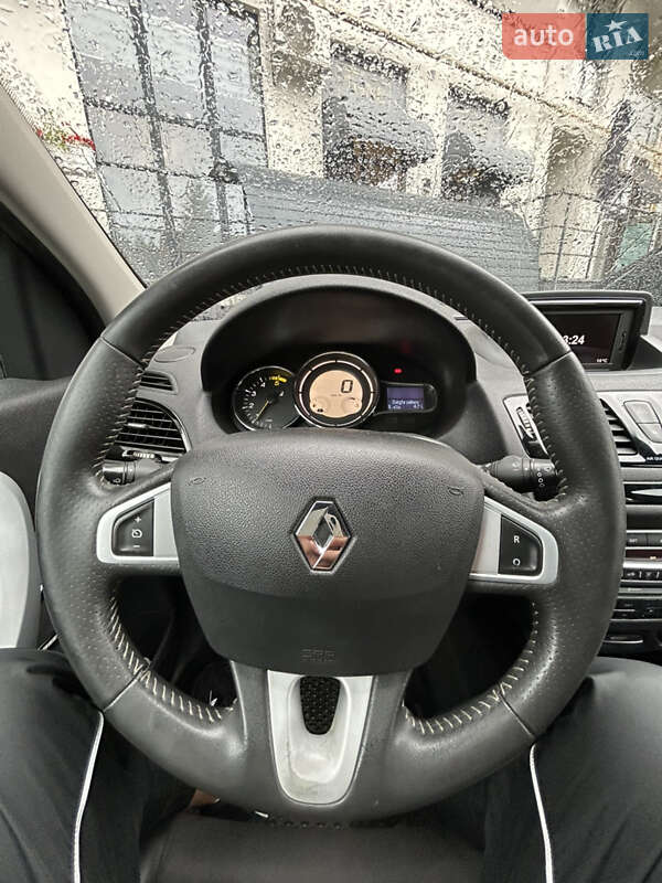 Универсал Renault Megane 2012 в Львове фото 24 Универсал Renault Megane 2012 в Львове