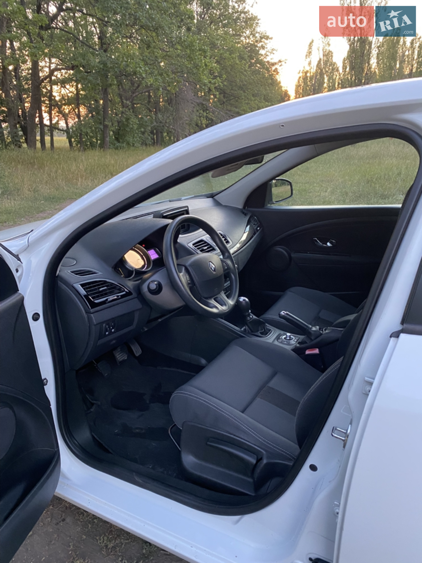 2012 Renault Megane - мініатюра 15