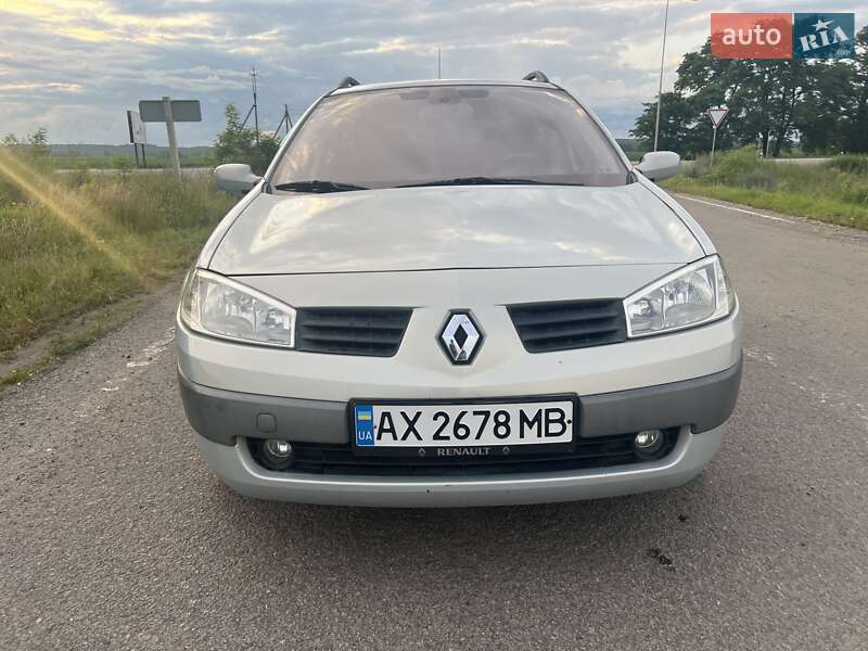 Універсал Renault Megane 2003 в Ромнах