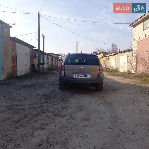 Универсал Renault Megane 2009 в Ровно фото 14 Универсал Renault Megane 2009 в Ровно