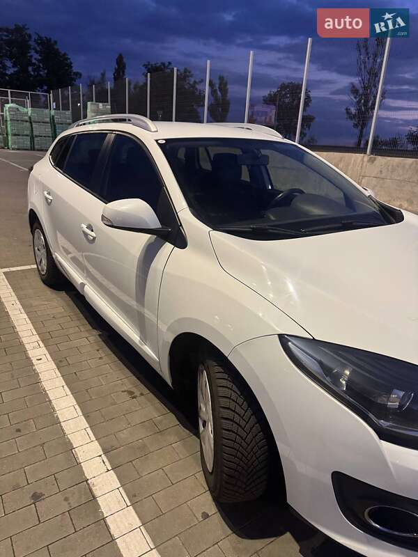 Універсал Renault Megane 2015 в Первомайську