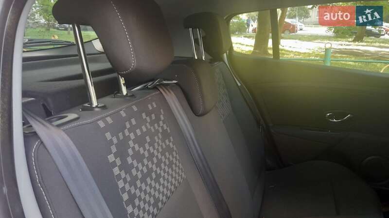 Хэтчбек Renault Megane 2012 в Киеве