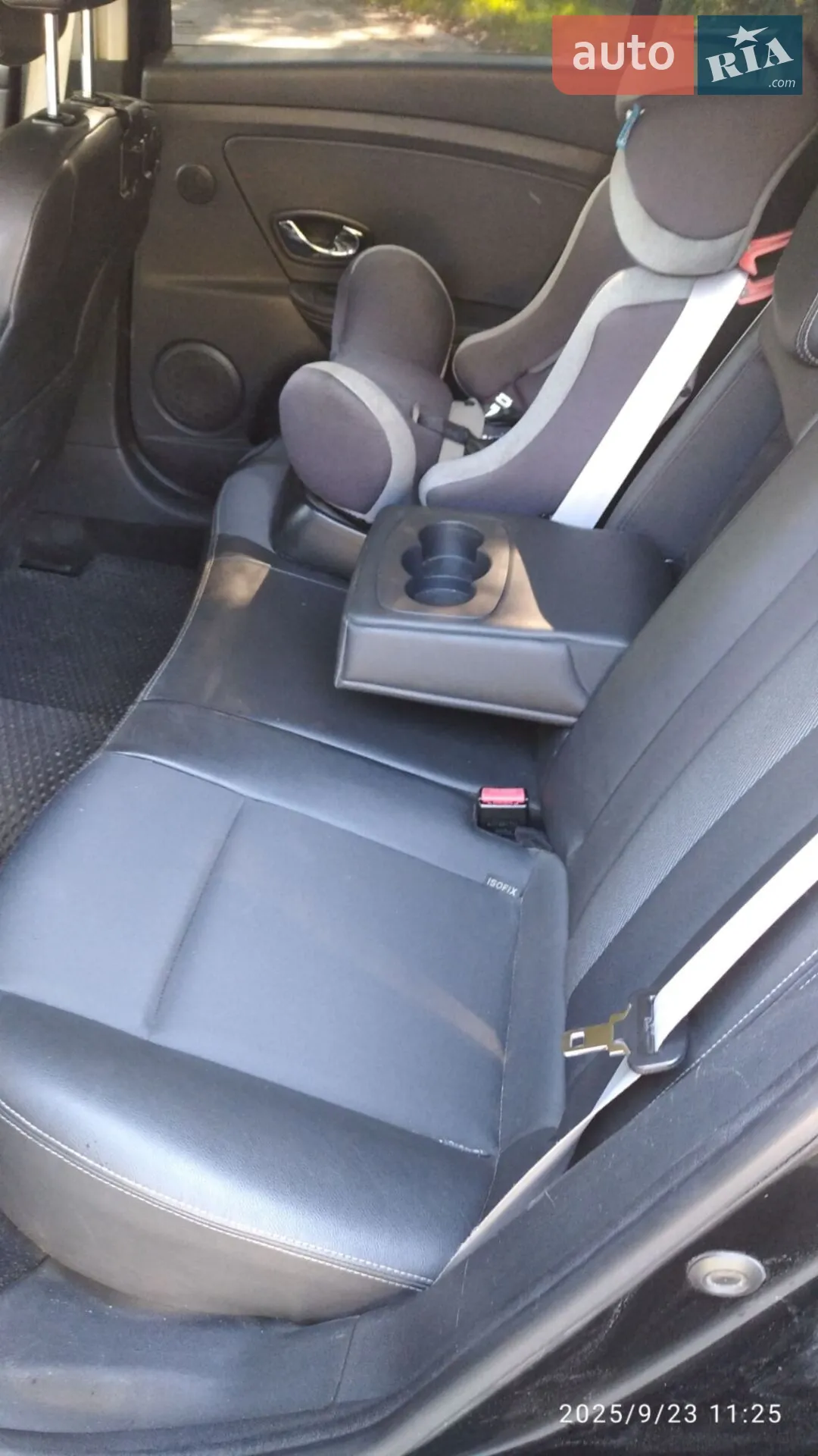 2012 Renault Megane - мініатюра 3