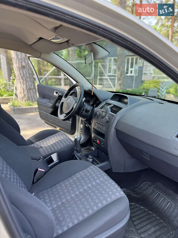 Седан Renault Megane 2006 в Виннице фото 21 Седан Renault Megane 2006 в Виннице