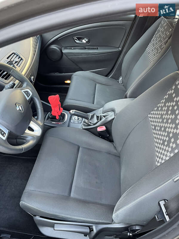 Універсал Renault Megane 2012 в Бродах фото 26 Універсал Renault Megane 2012 в Бродах