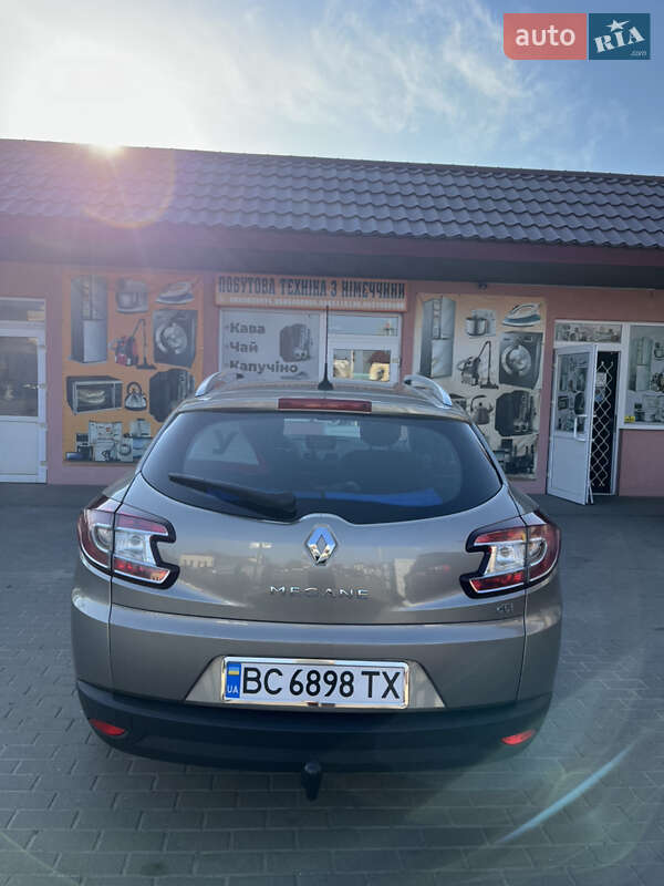 Універсал Renault Megane 2012 в Бродах фото 32 Універсал Renault Megane 2012 в Бродах
