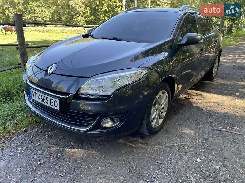 Универсал Renault Megane 2012 в Косове