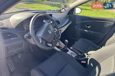 Универсал Renault Megane 2010 в 