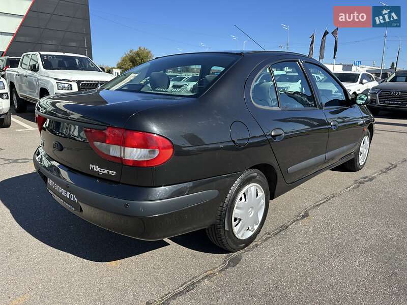 Седан Renault Megane 2003 в Киеве
