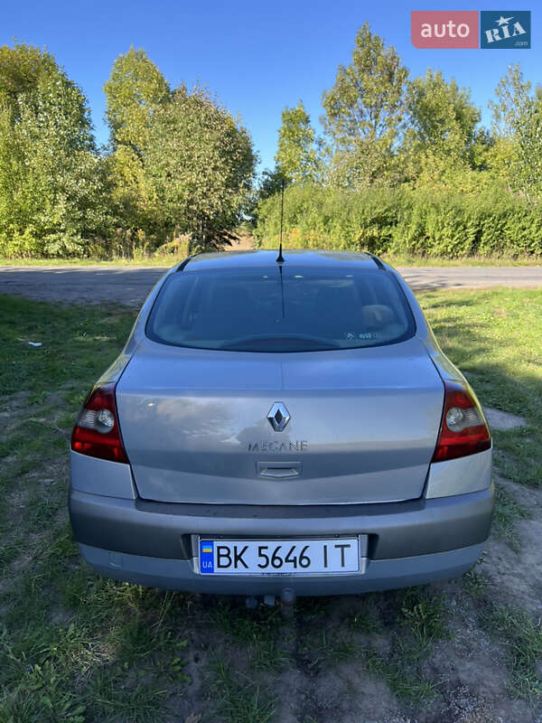 Седан Renault Megane 2004 в Ровно