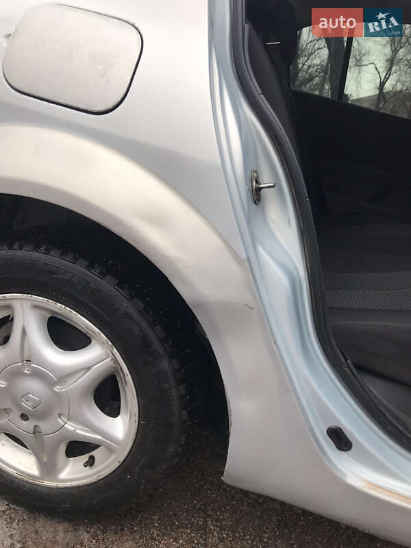 Седан Renault Megane 2005 в Балаклее