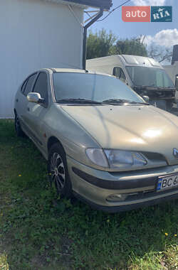 Хэтчбек Renault Megane 1998 в Дубно
