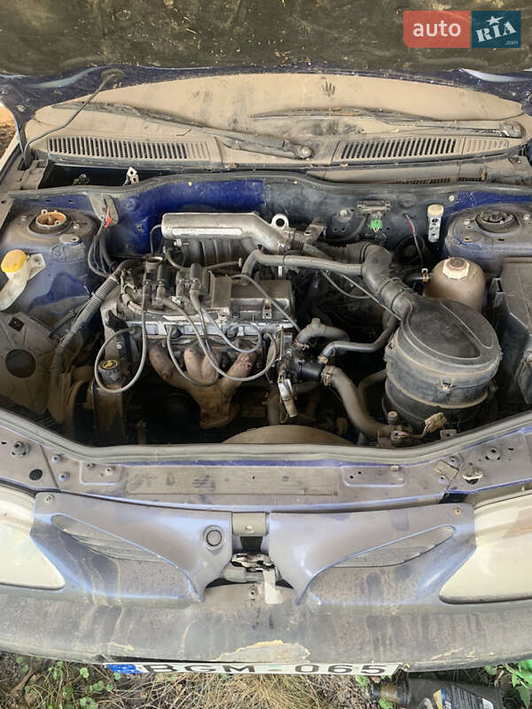 Хэтчбек Renault Megane 1998 в Дубно