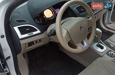 Универсал Renault Megane 2010 в 