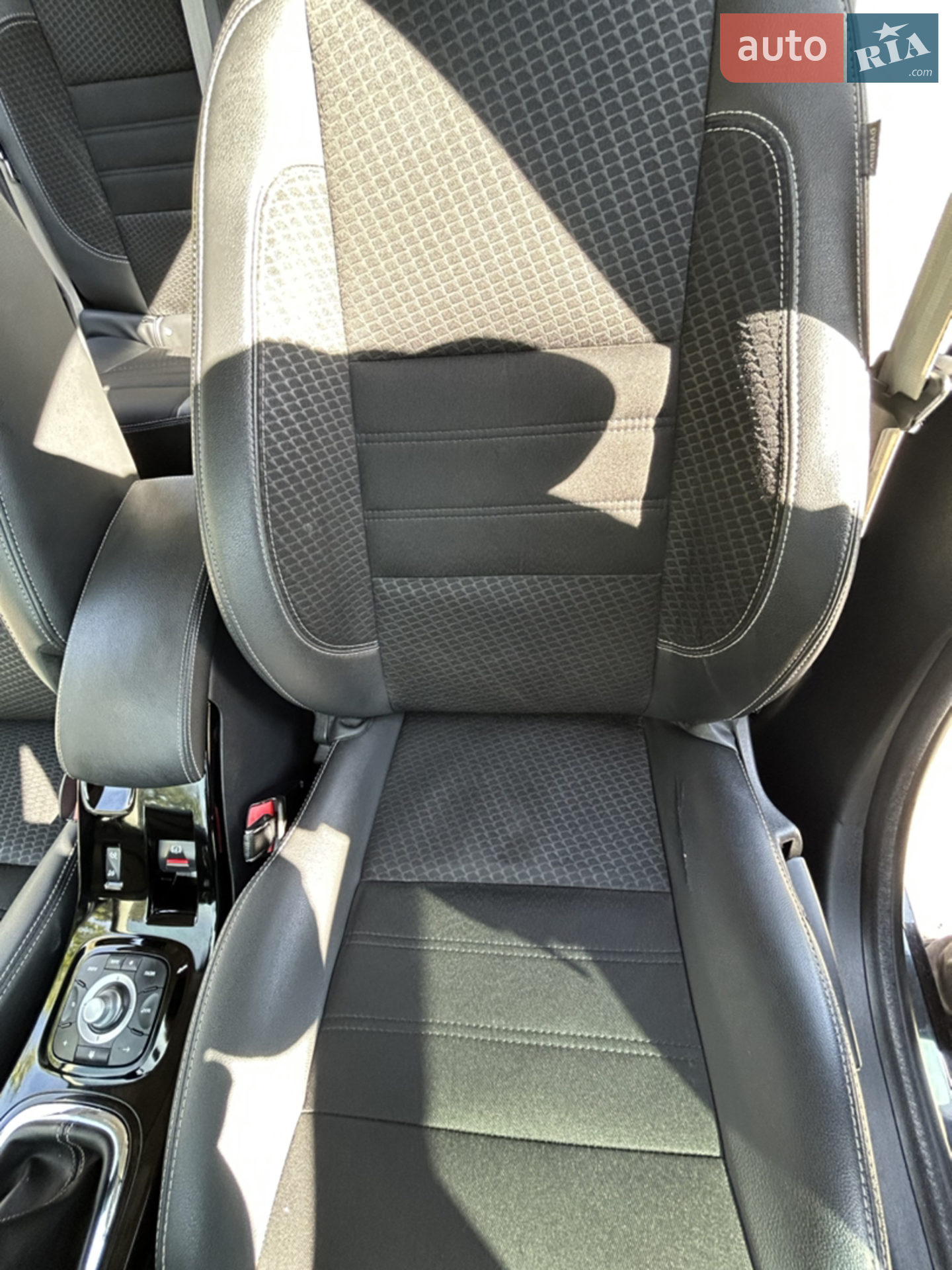 2015 Renault Megane - мініатюра 16