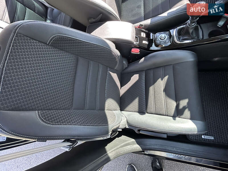 Универсал Renault Megane 2015 в Борисполе фото 21 Универсал Renault Megane 2015 в Борисполе