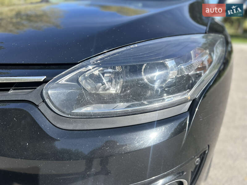 Универсал Renault Megane 2015 в Борисполе фото 36 Универсал Renault Megane 2015 в Борисполе