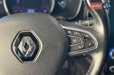Седан Renault Megane 2018 в 