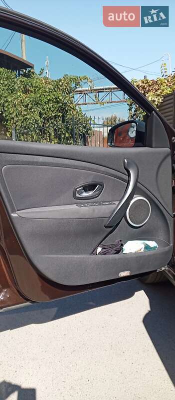 Универсал Renault Megane 2011 в Одессе фото 25 Универсал Renault Megane 2011 в Одессе