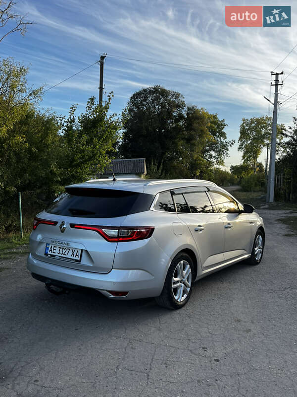 Универсал Renault Megane 2018 в Царичанке фото 5 Универсал Renault Megane 2018 в Царичанке