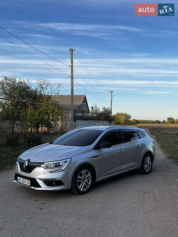 Универсал Renault Megane 2018 в Царичанке фото 19 Универсал Renault Megane 2018 в Царичанке