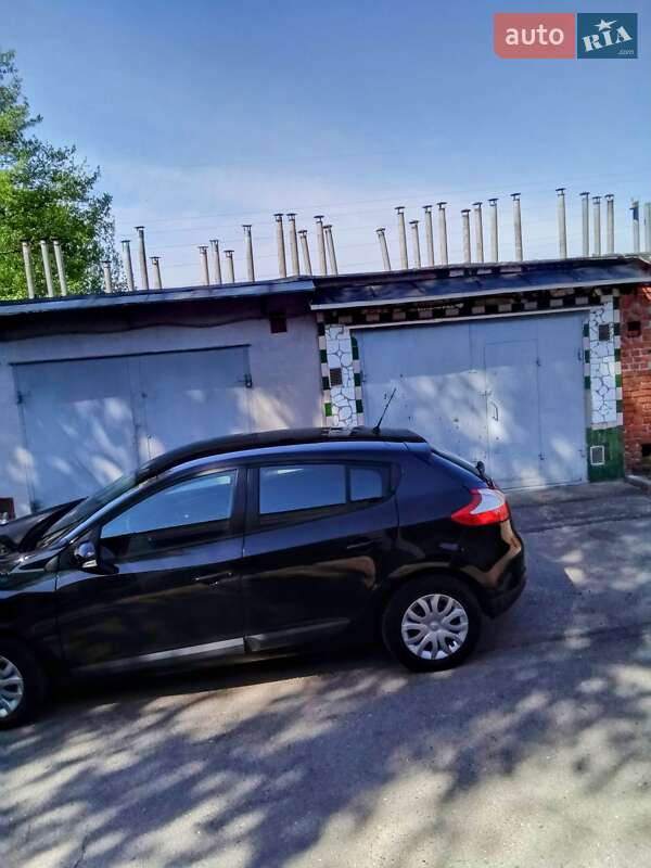 Хэтчбек Renault Megane 2009 в Чернигове фото 15 Хэтчбек Renault Megane 2009 в Чернигове