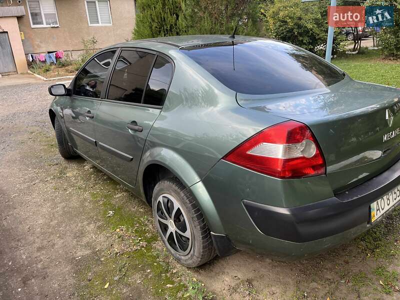 Седан Renault Megane 2004 в Береговому фото 4 Седан Renault Megane 2004 в Береговому