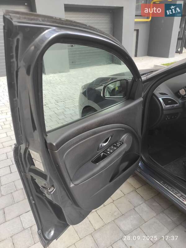 Универсал Renault Megane 2015 в Ивано-Франковске фото 17 Универсал Renault Megane 2015 в Ивано-Франковске