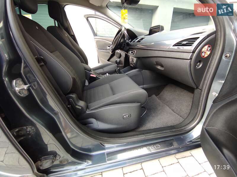 Универсал Renault Megane 2015 в Ивано-Франковске фото 23 Универсал Renault Megane 2015 в Ивано-Франковске