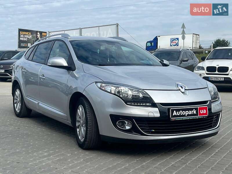Універсал Renault Megane 2013 в Львові фото 12 Універсал Renault Megane 2013 в Львові