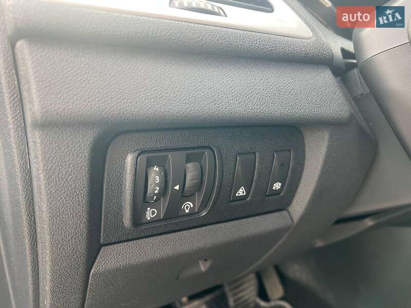 Універсал Renault Megane 2013 в Львові фото 13 Універсал Renault Megane 2013 в Львові