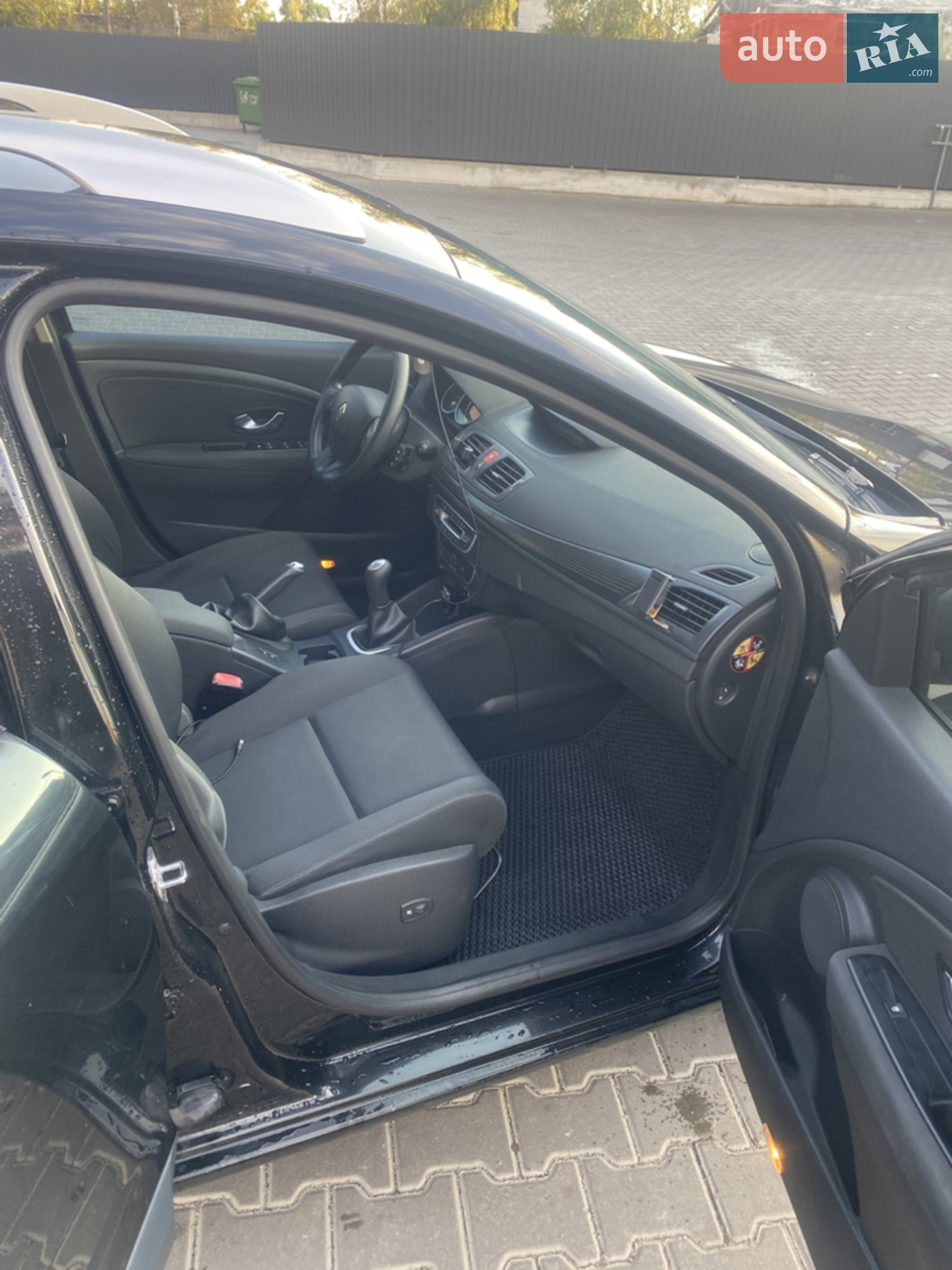 2011 Renault Megane - мініатюра 18